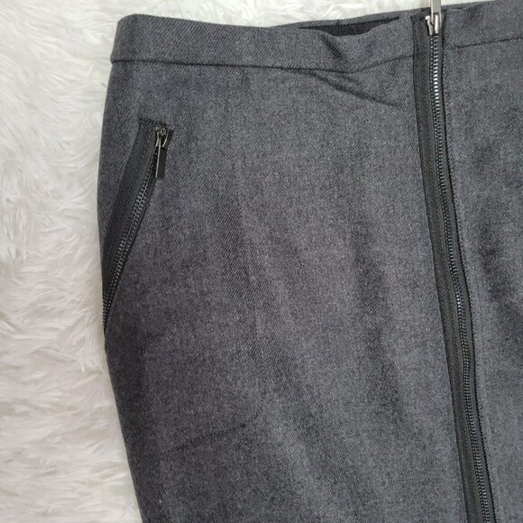 J. Crew 100% Wool Zip Front Knee Length Pencil Skirt - Size 4 - Picture 3 of 10